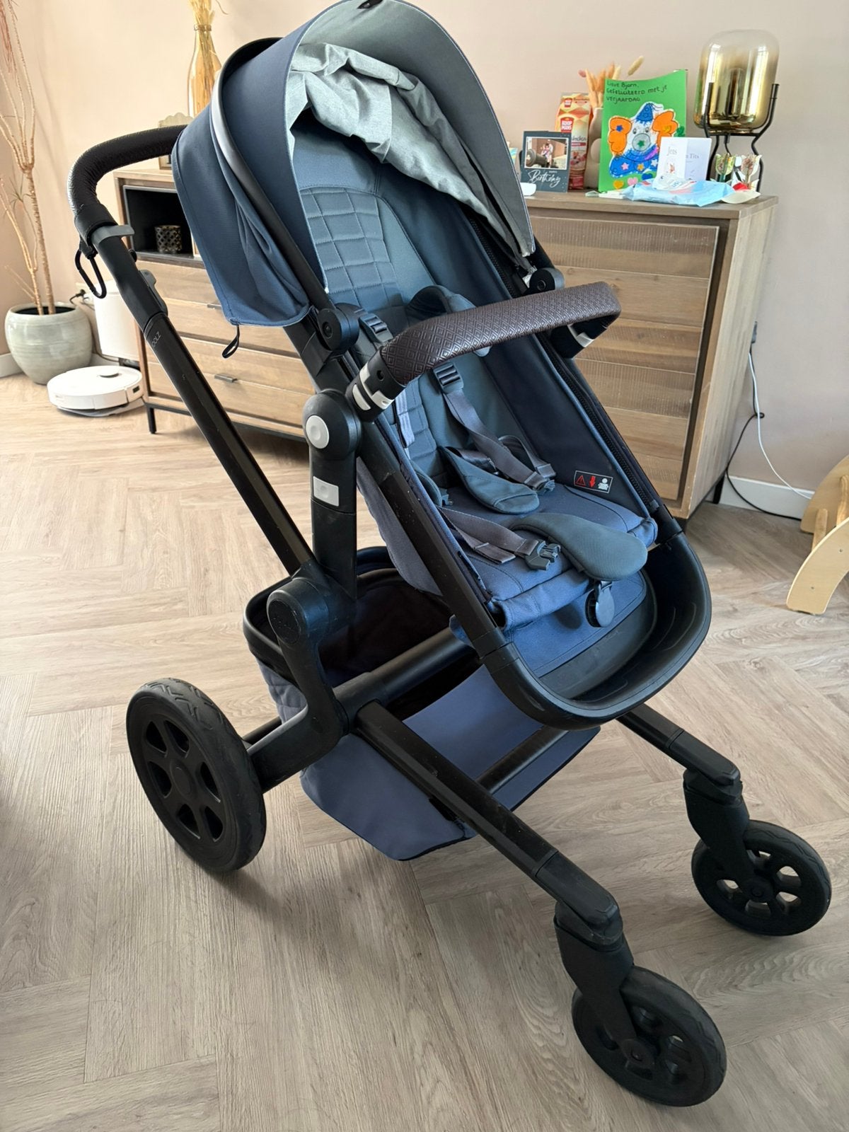 Joolz Day3 special edition forestgreen kinderwagen, Zo goed als nieuw, Verstelbare duwstang, Ophalen, Kinderwagen