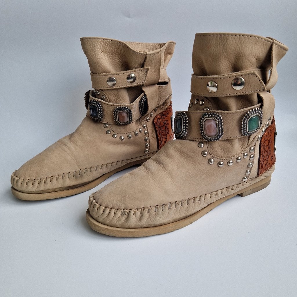 Karma of Charme Straz Barokko boots. Maat 39, Kleding | Dames, Nijmegen, Beige, Ophalen of Verzenden, Zo goed als nieuw