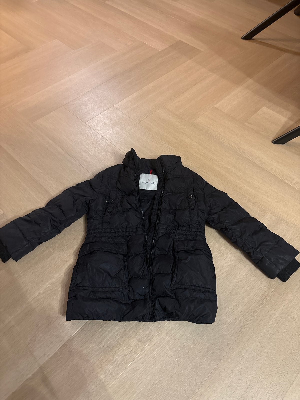Moncler jas - Zwart - Gedragen, Ophalen of Verzenden, Gebruikt, Jongen, Jas