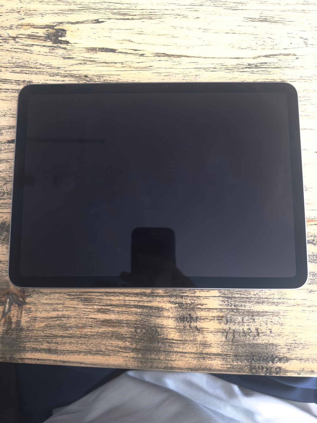 iPad Air M3 11inch amper gebruikt