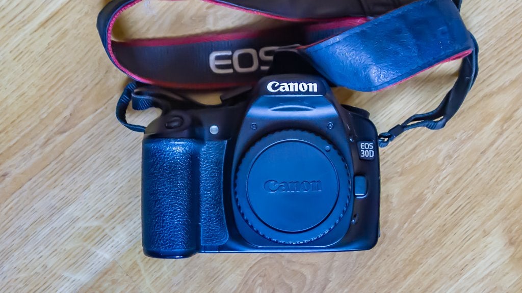 Canon 30D body + Canon 100mm 1:2,0 portretlens, Audio, Tv en Foto, Gebruikt, Spiegelreflex, Canon, Beeldstabilisatie