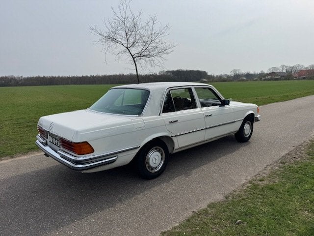 Mercedes-Benz S-klasse 280 S handbak 1972, foto 7