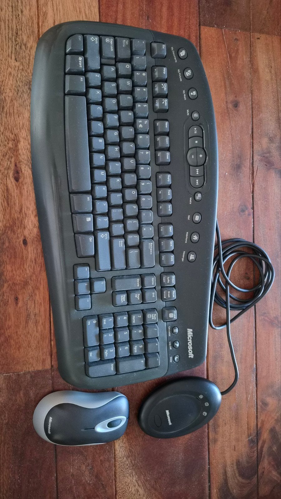 Microsoft Wireless Toetsenbord, Computers en Software, Gebruikt, Ophalen of Verzenden, Draadloos, Qwerty