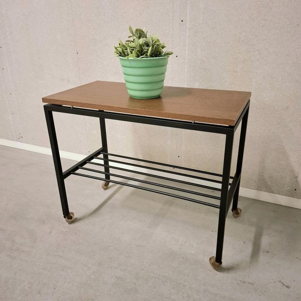 Jaren 60/70 trolley tafeltje, Ophalen, Gebruikt, 50 tot 100 cm, 25 tot 50 cm
