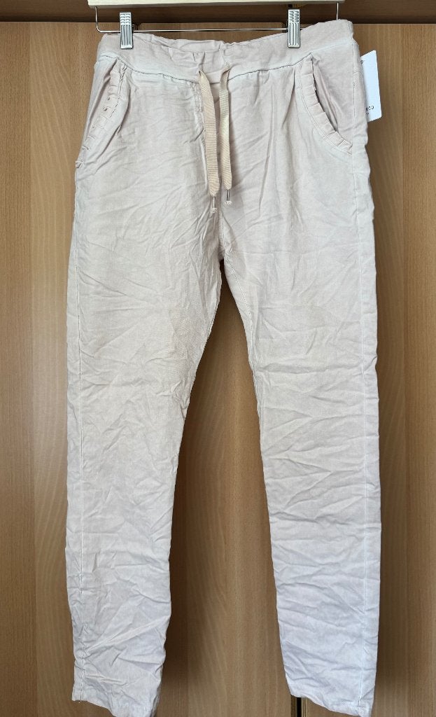 Nieuw lichtroze zomerse broek, Maat 42/44 (L), Nieuw, Ophalen of Verzenden, Roze