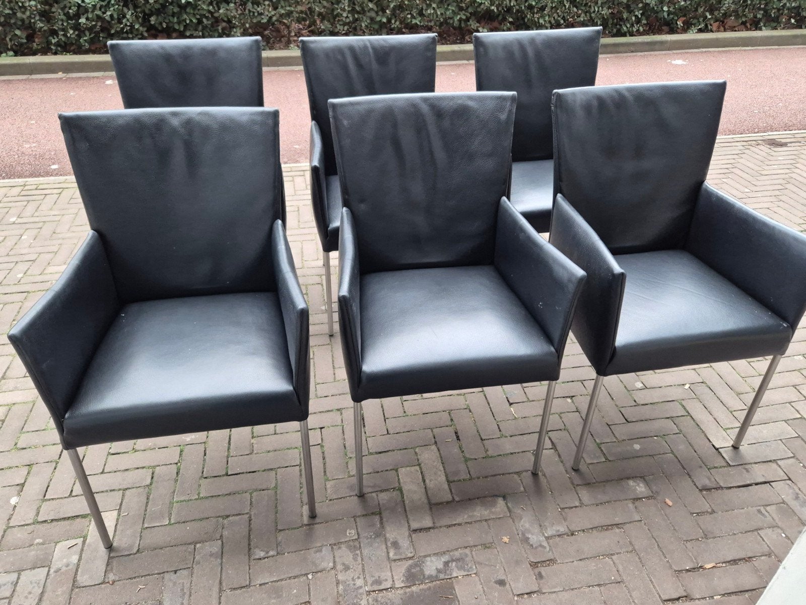 8 Bert plantagie design eetkamerstoelen Arc zwart leer, Huis en Inrichting, Ophalen, Gebruikt, Zwart, Vijf, Zes of meer stoelen