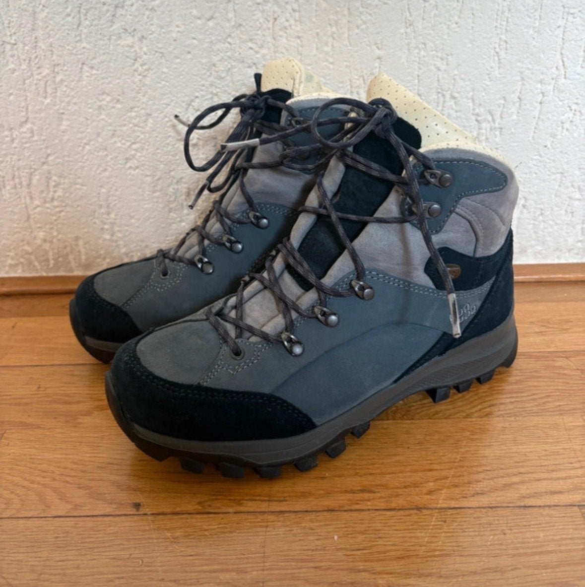 Vibram Wandelschoenen - Maat 42, Ophalen, Nieuw, Schoenen