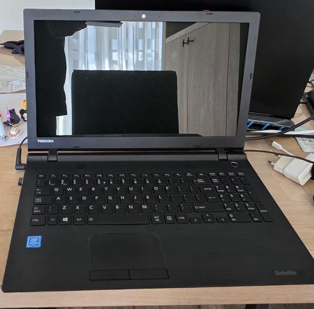 Laptop Toshiba, Ophalen, 2 tot 3 Ghz, 658GB, Zo goed als nieuw