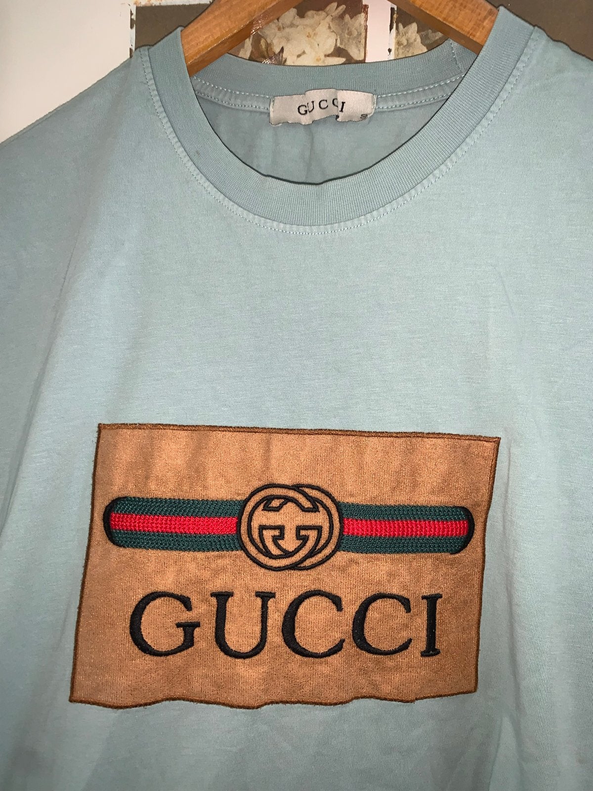 Gucci T-shirt met logo - Maat S origineel, Ophalen of Verzenden, Zo goed als nieuw, Groen