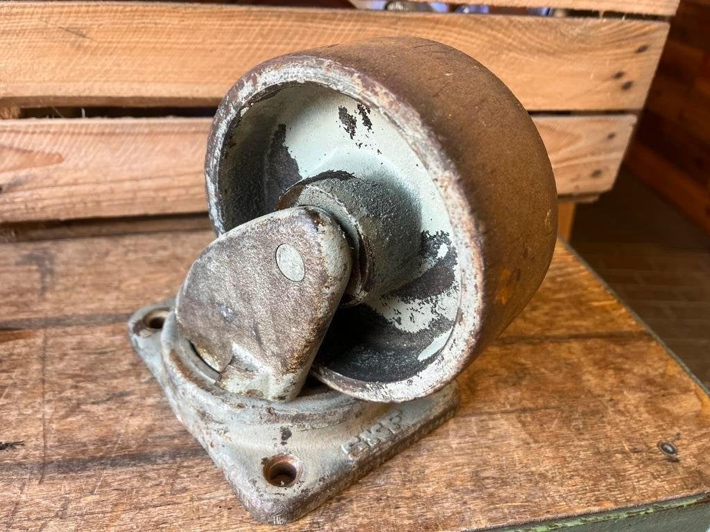 SKF zwenkwielen, circa 17cm hoog, 4 stuks, Doe-het-zelf en Verbouw, Zwenkwielen, Ophalen of Verzenden, Gebruikt