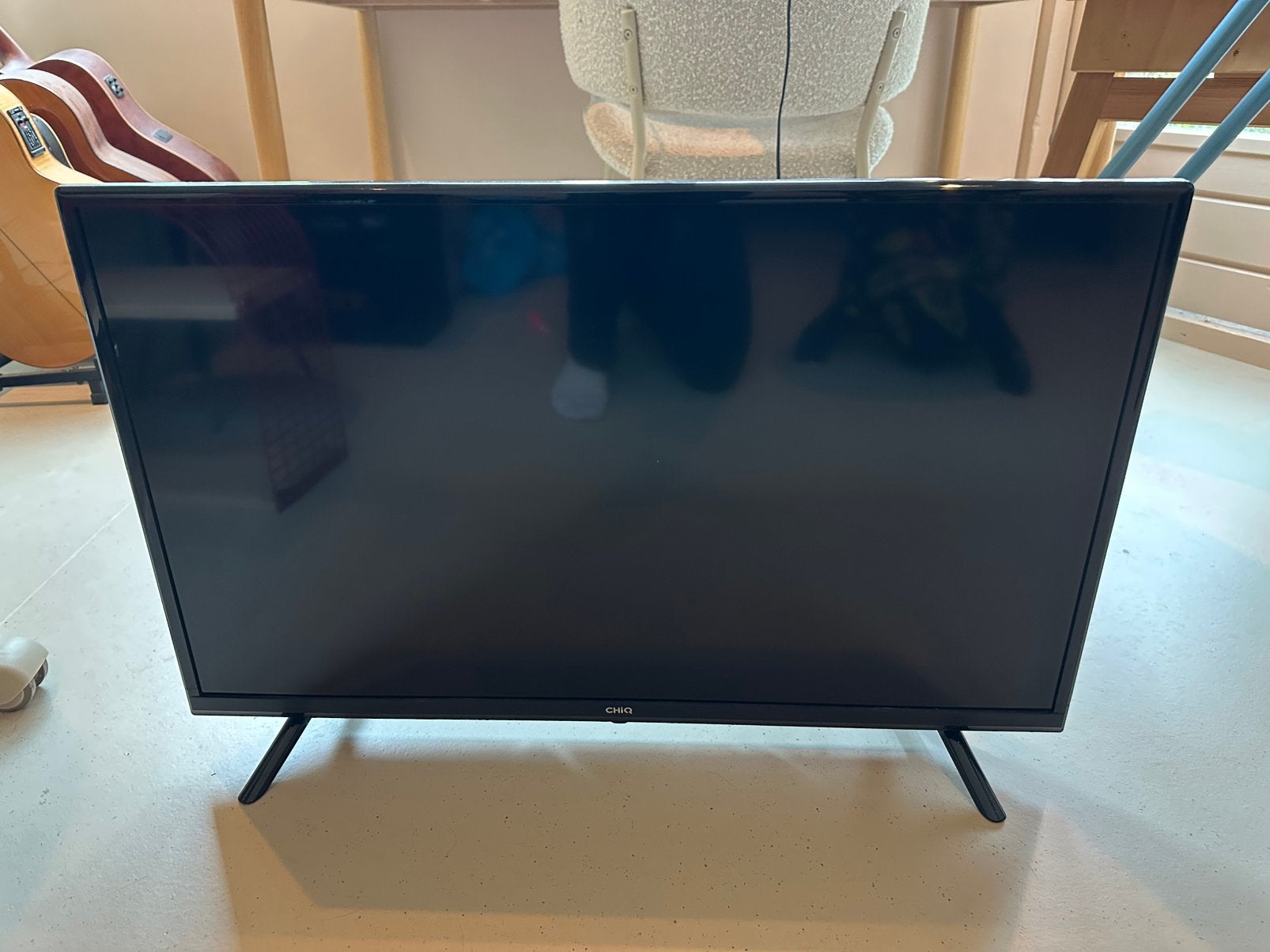 Chiq LED TV: L32G5W, Audio, Tv en Foto, Televisies, 50 Hz, Zo goed als nieuw, 100 cm of meer, Ophalen
