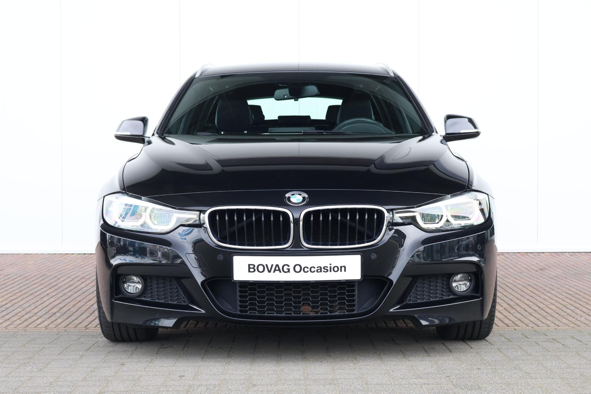 BMW 3-serie Touring 320i M Sport Edition M Sport/ Stoelverwa, Auto's, BMW, Automaat, 4 cilinders, Zwart, Origineel Nederlands