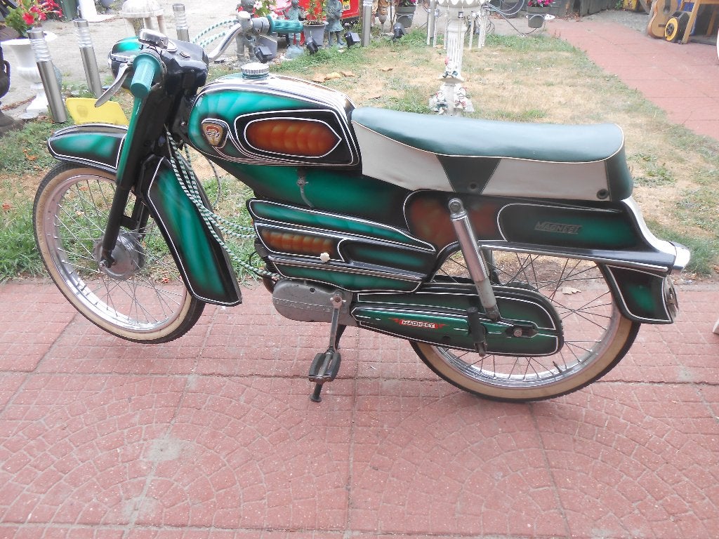magneet globemaster royal 1963   unieke  staat, Fietsen en Brommers, Brommers | Oldtimers, Ophalen, Overige merken