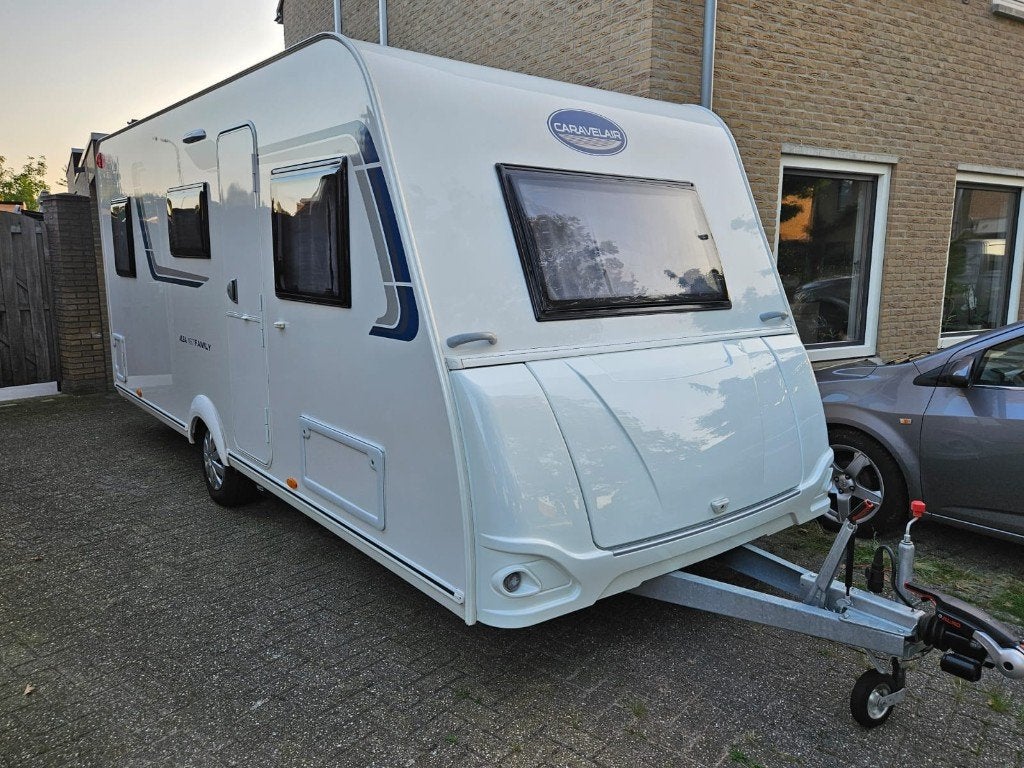 Caravelair Alba Family 497 2021 7 pers. mover Isabella tent, Treinzit, 750 - 1000 kg, Particulier, Ringverwarming