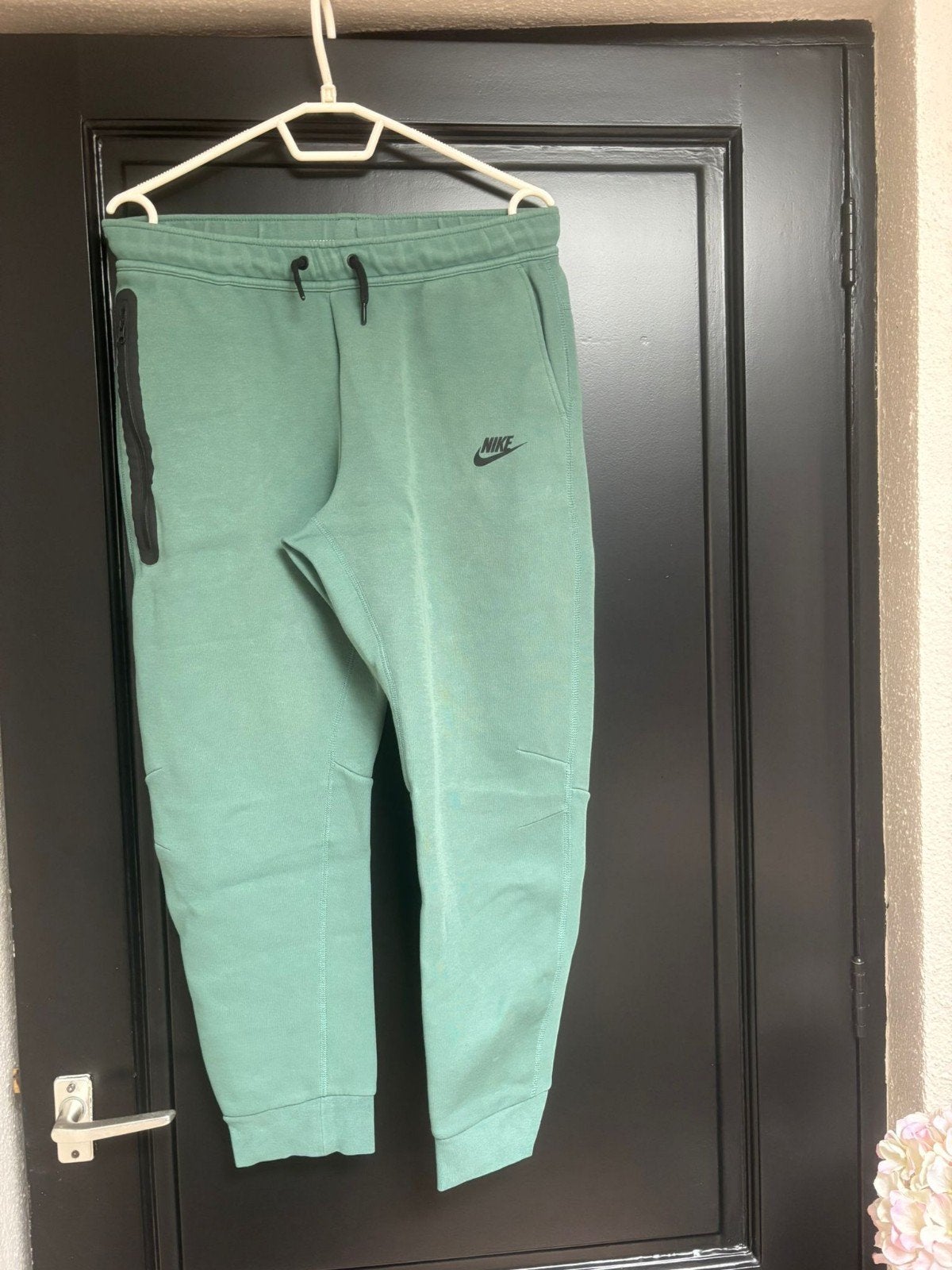 Nike Tech Fleece Joggingbroek - Groen, Maat 52/54 (L), Nike, Nieuw, Ophalen of Verzenden