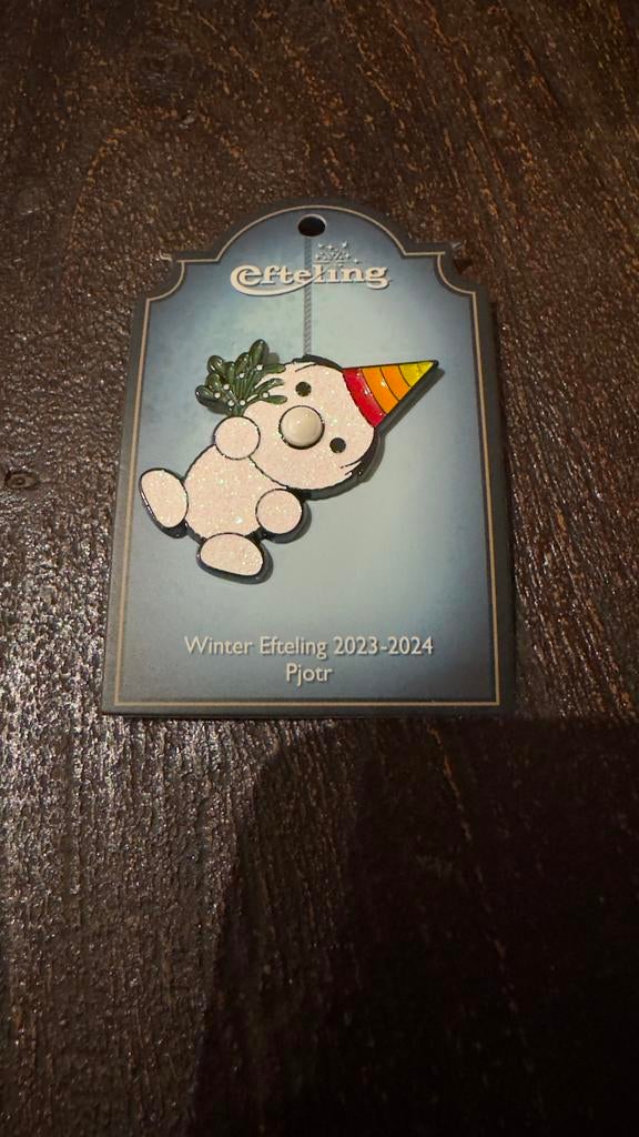 Winter efteling 2023-2024 Pjotr, Ophalen of Verzenden, Nieuw, Button of Speldje