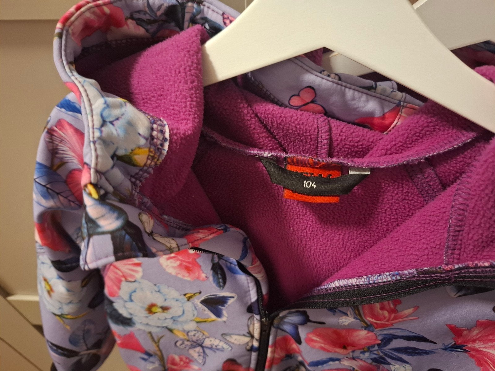 2x Softshell pakje Ielm maat 98 en 104, Kinderen en Baby's, Ophalen of Verzenden, Zo goed als nieuw, Meisje