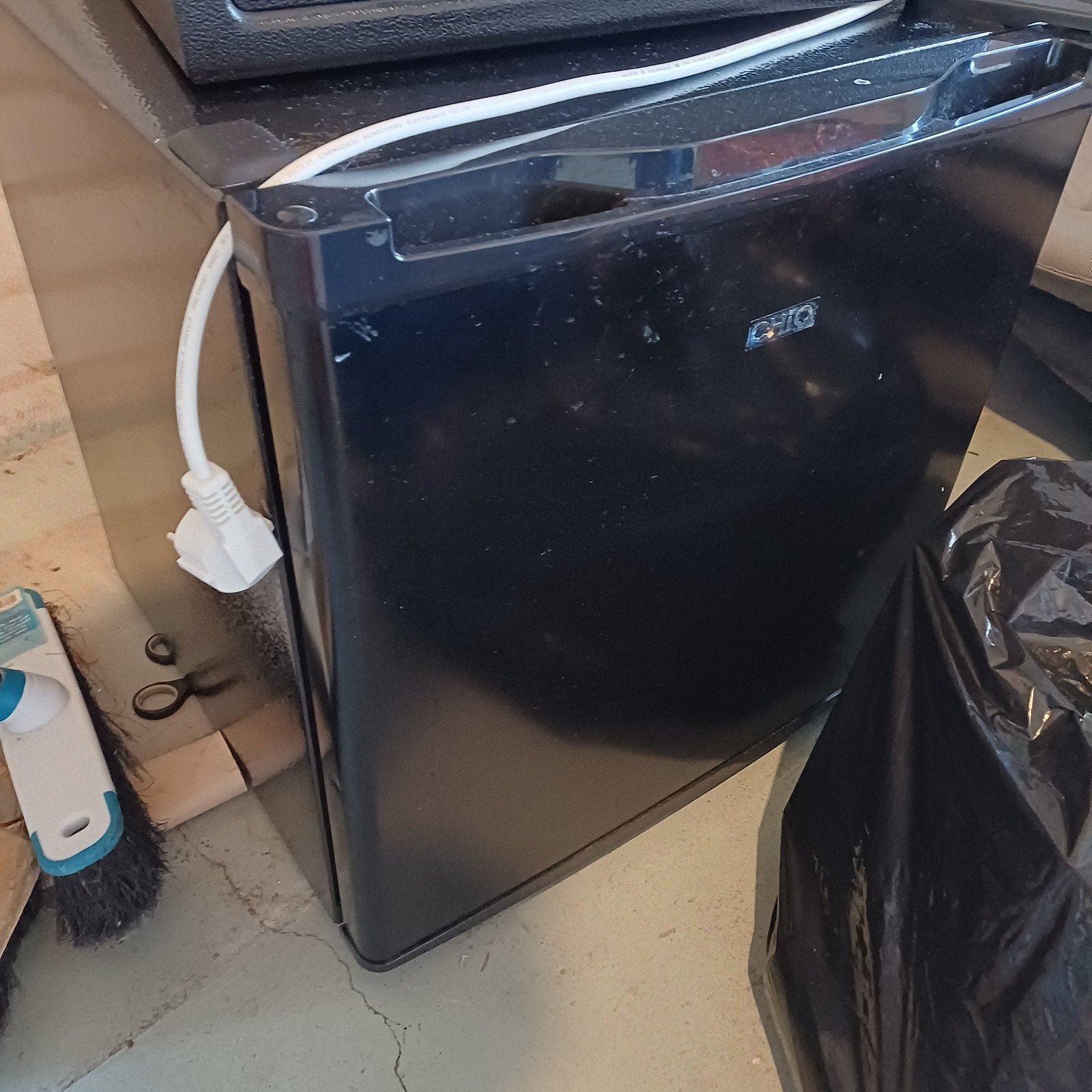 Chiq CSD46D4D Mini koelkast - Minibar - 46 Liter, Ophalen, Zonder vriesvak, Minder dan 85 cm, 45 tot 60 cm