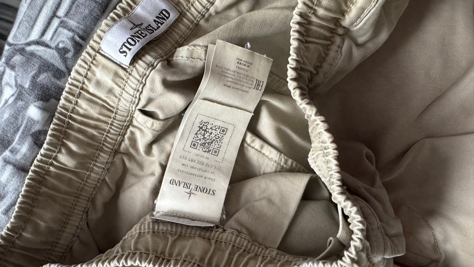 Stone Island Cargo Broek Beige Maat 30, Verzenden, Zo goed als nieuw, Maat 46 (S) of kleiner, Beige