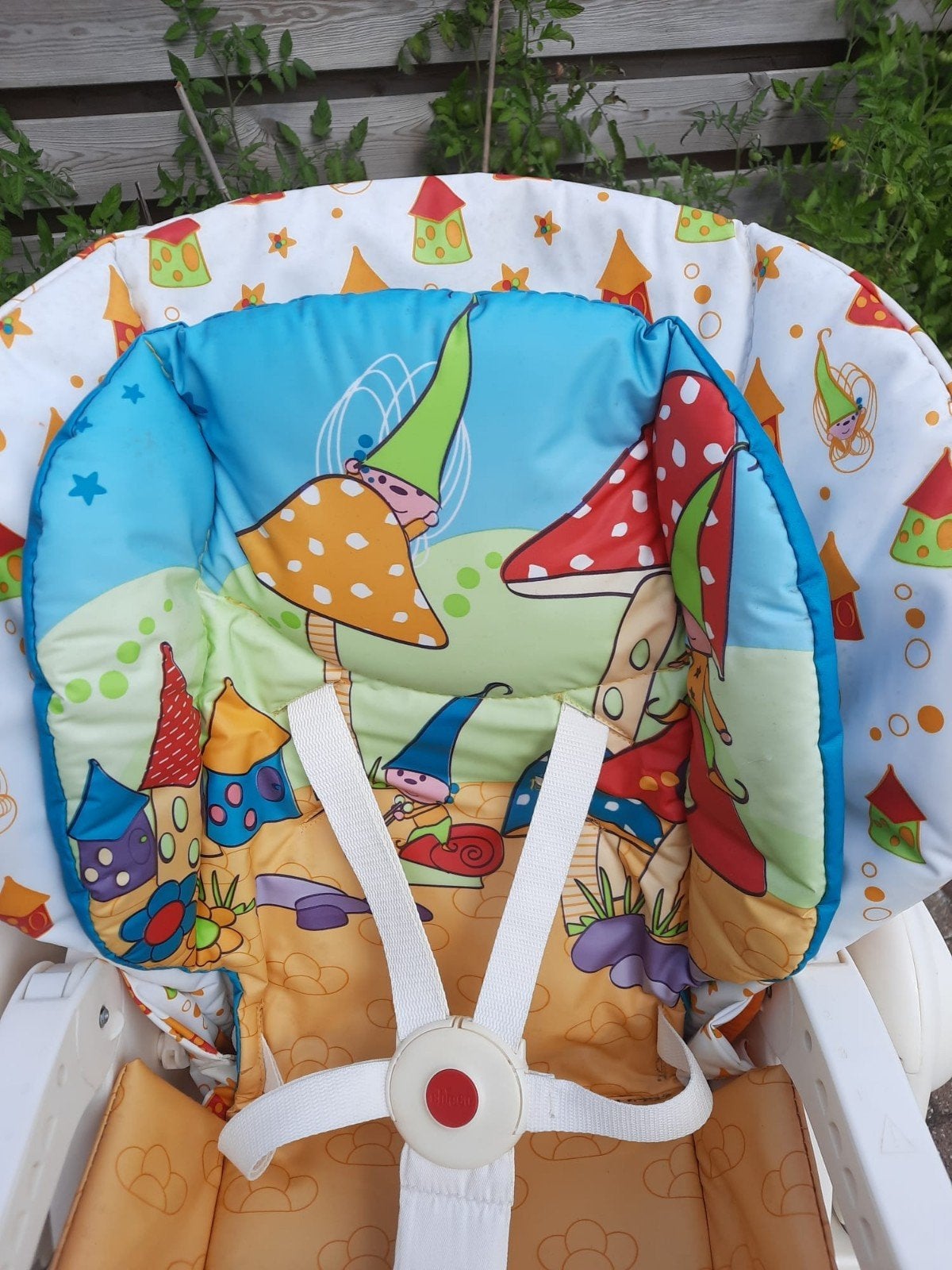 Chicco Kinderstoel: Comfortabel en Mooi Design, Ophalen, Gebruikt, Inklapstoel, Afneembaar eetblad