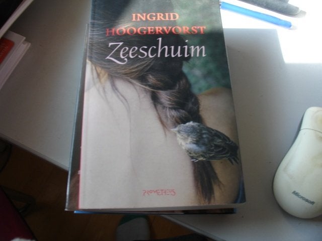 ingrid hoogervorst - zeeschuim, Ophalen of Verzenden, Zo goed als nieuw, Nederland