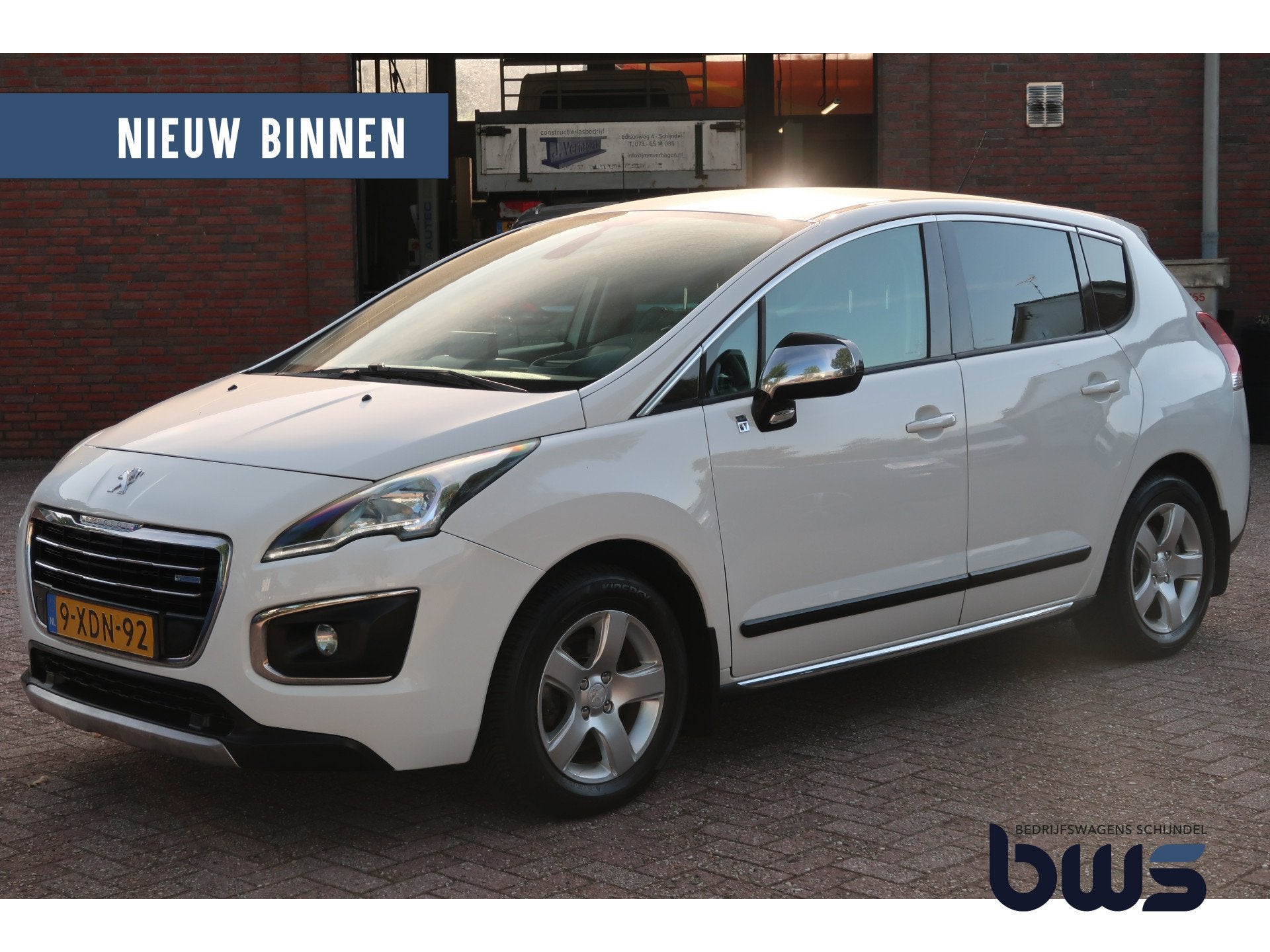 Peugeot 3008 2.0 HDi HYbrid4 Blue Lease (bj 2014, automaat), Auto's, Peugeot, Automaat, Euro 5, Gebruikt, Zwart