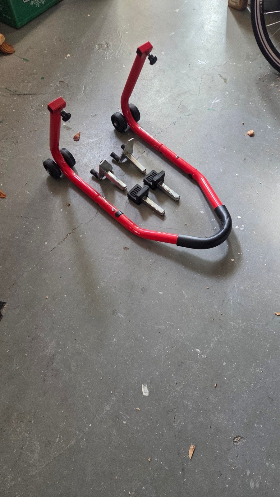 Motorfiets paddockstand achterwiel, Motoren, Ophalen, Zo goed als nieuw