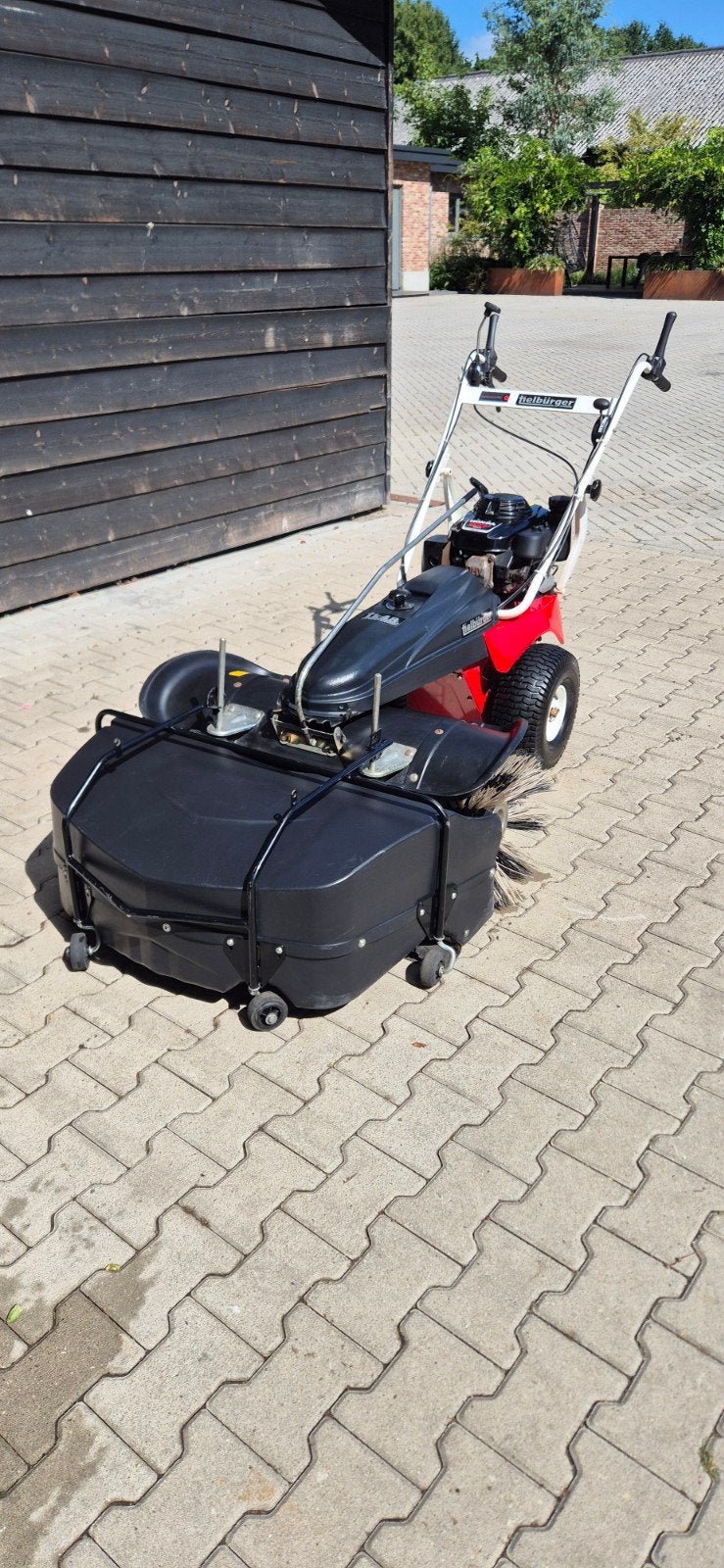 Tielbürger TK 48 Pro veegmachine met Honda motor, Ophalen