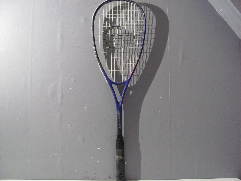 Squash racket van dunlop the tactical plus, Sport en Fitness, Squash, Ophalen of Verzenden, Zo goed als nieuw, Racket, Met hoes
