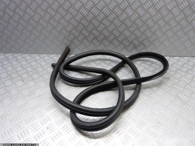 Deurrubber BMW 3-serie E46 linksvoor rechtsvoor sedan touri, Gebruikt, Ophalen of Verzenden, BMW, BMW