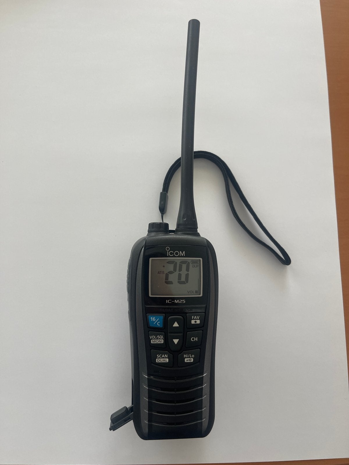 Icom IC-M25 Euro marifoon met Atis en micro-USB lader, Ophalen of Verzenden, Zo goed als nieuw, Communicatie
