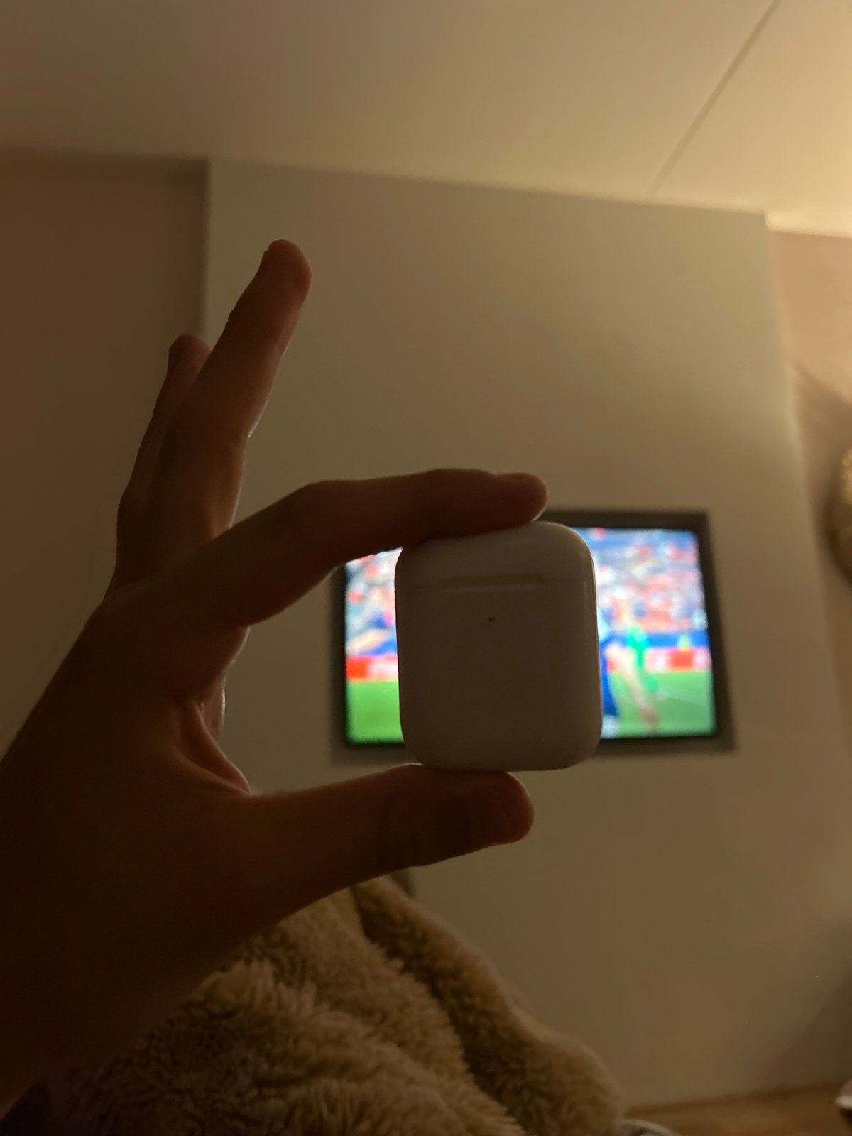AirPods met oorsmeer, licht gereinigd, Ophalen of Verzenden, Gebruikt, Overige merken, Draadloos