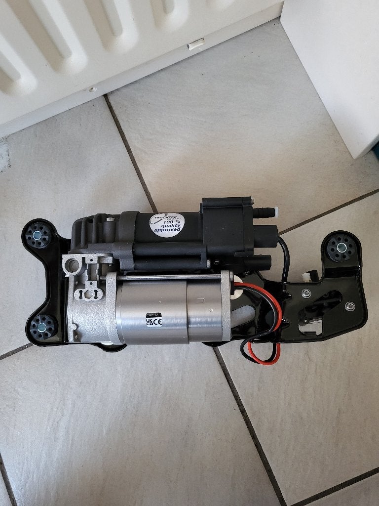 BMW F15 X5 F16 X6 F85 M F86 M compressor complete luchtpomp, Ophalen of Verzenden, Nieuw