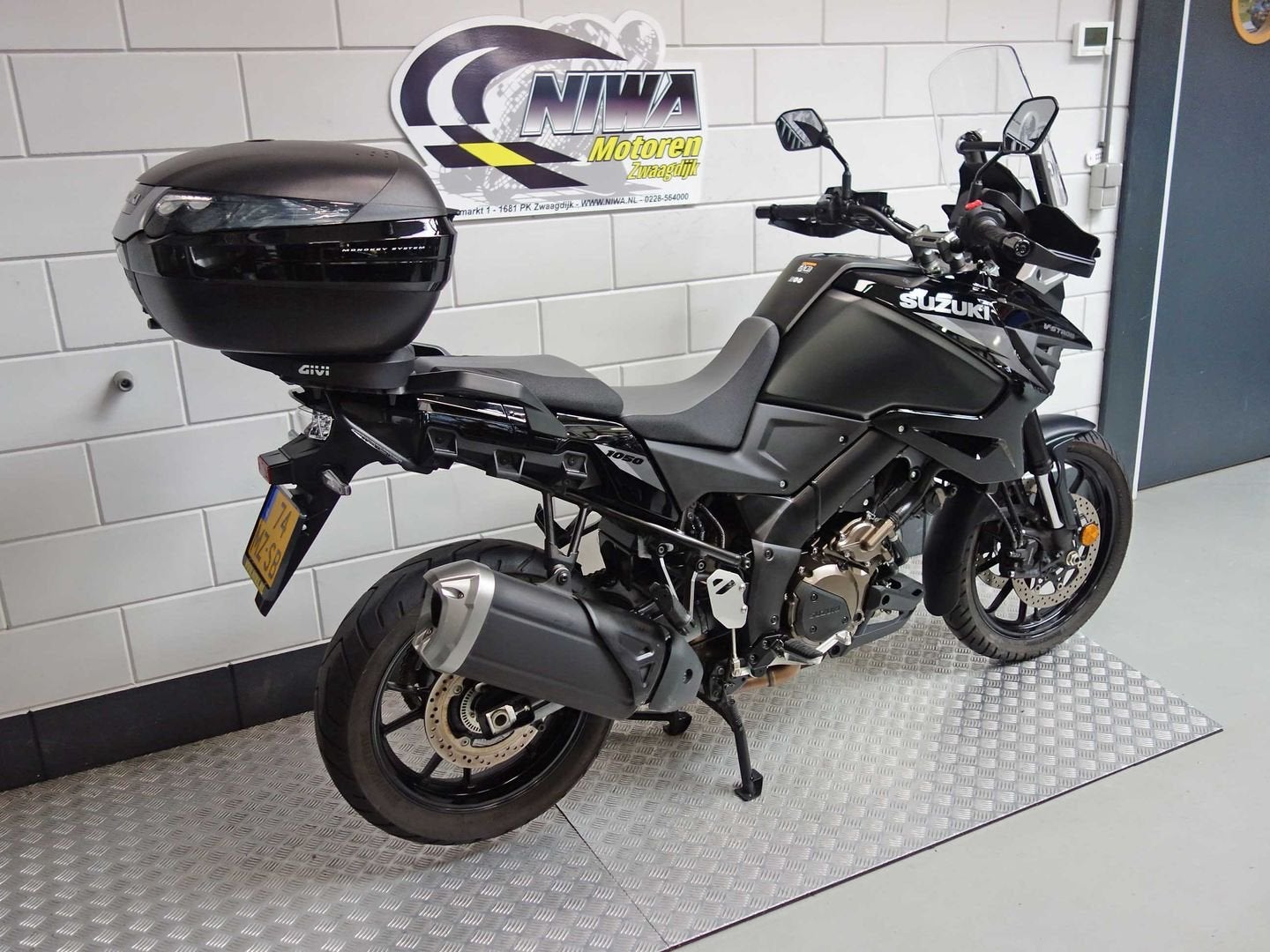 SUZUKI V-STROM 1050, Motoren, Motoren | Suzuki, Motorrijbewijs A, Bedrijf, Onbekend, Meer dan 35 kW