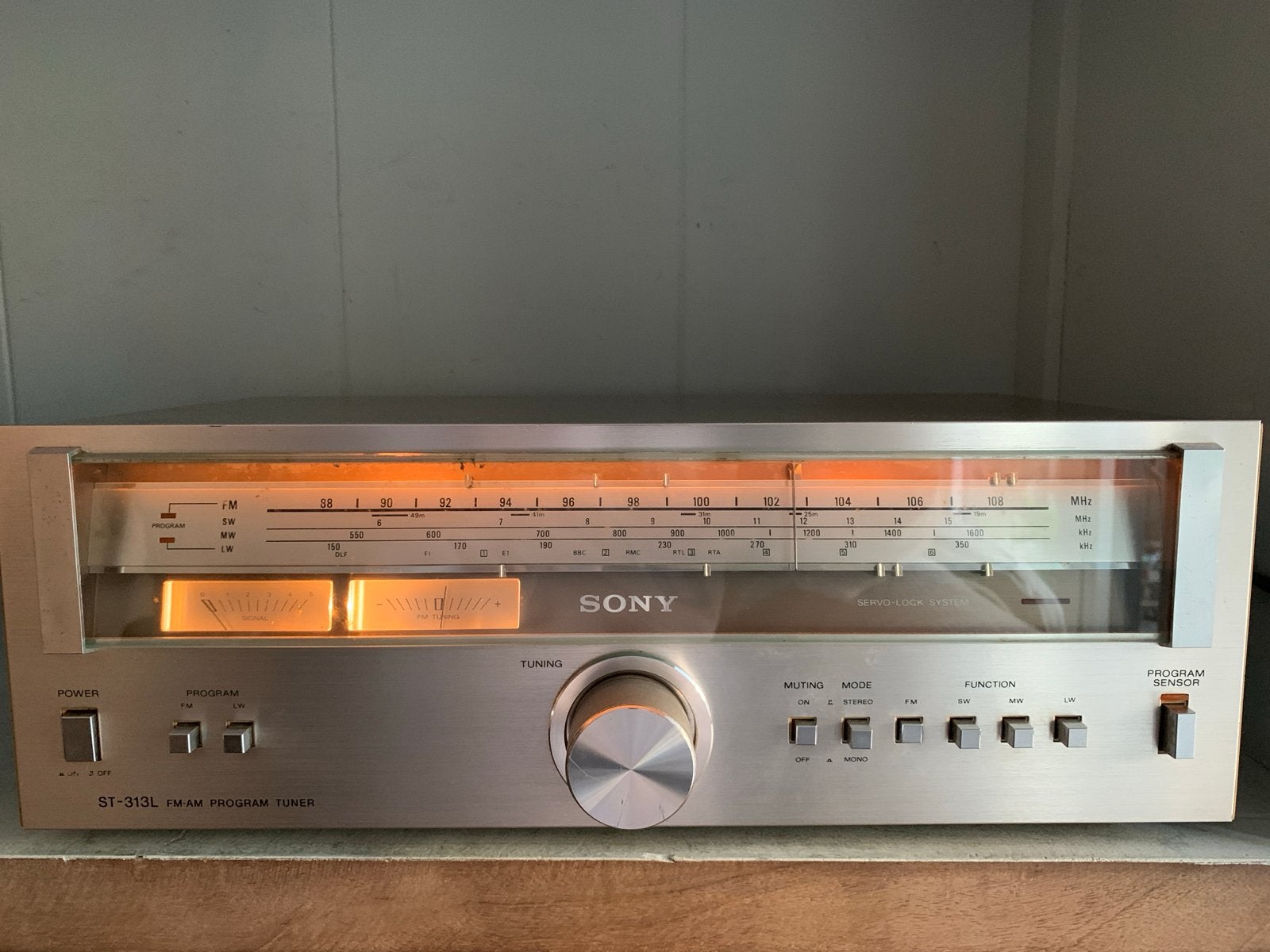 Sony ST-313L FM-AM Program Tuner - Vintage Radio, Ophalen of Verzenden, Gebruikt, Analoog