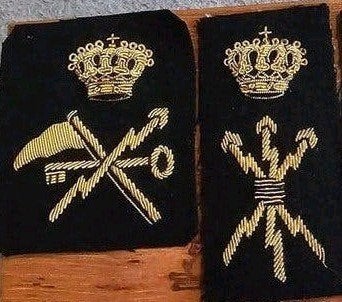Diverse Marine emblemen. Diverse prijzen. Zie foto's., Ophalen of Verzenden, Marine, Nederland, Embleem of Badge