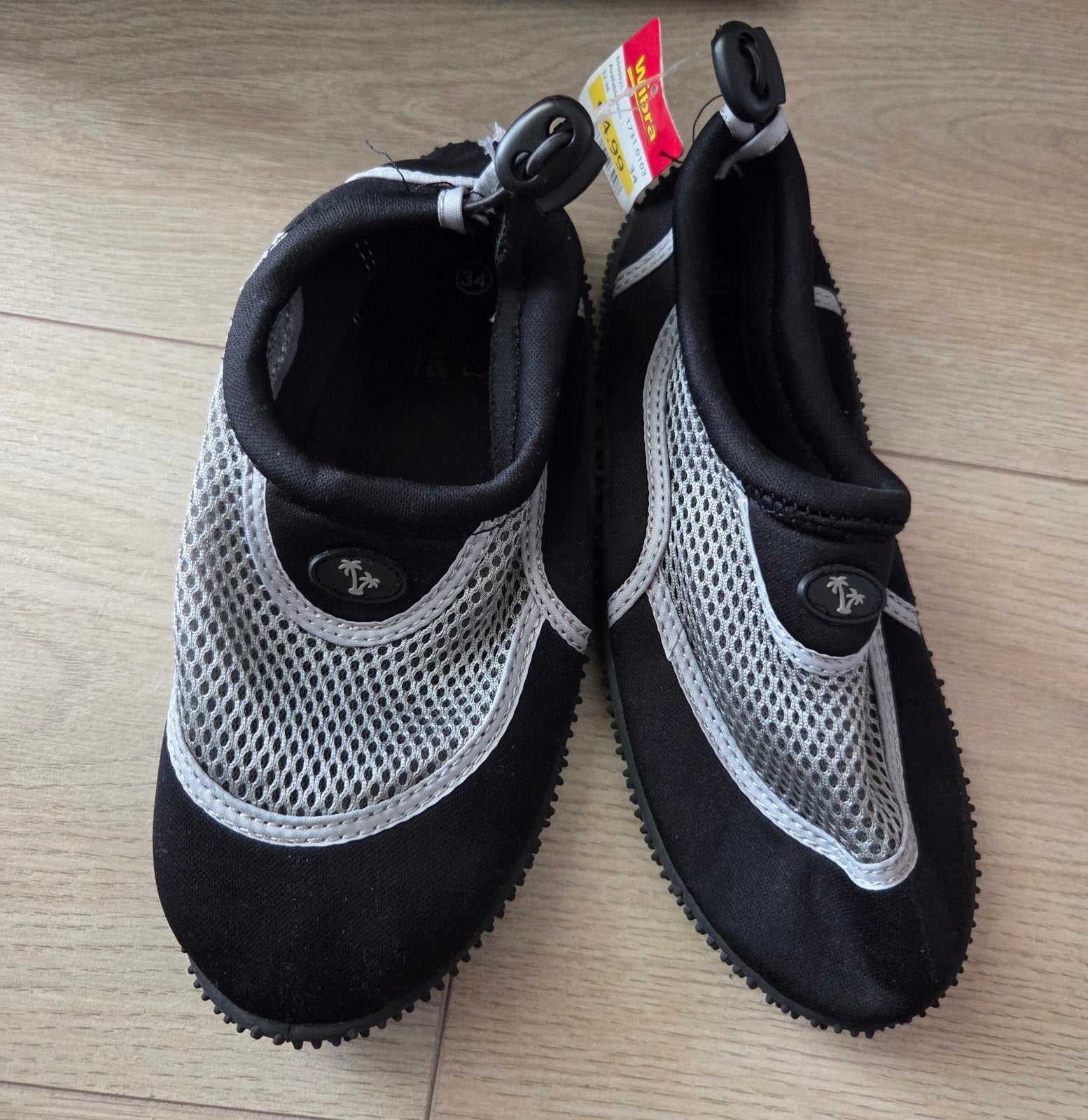 Nieuwe waterschoenen - maat 34, Ophalen of Verzenden, Nieuw, Zwart, Overige typen