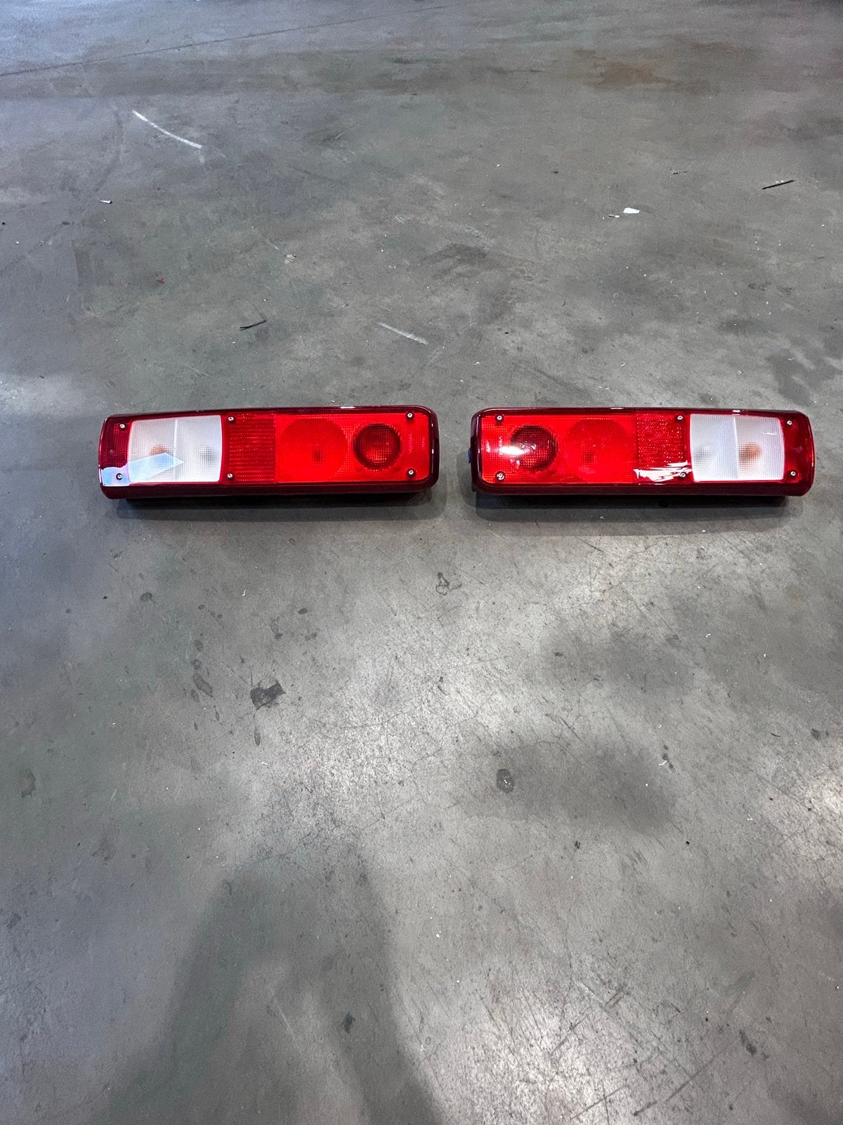 Volvo achterlichten halogeen (set) nieuw, Ophalen of Verzenden