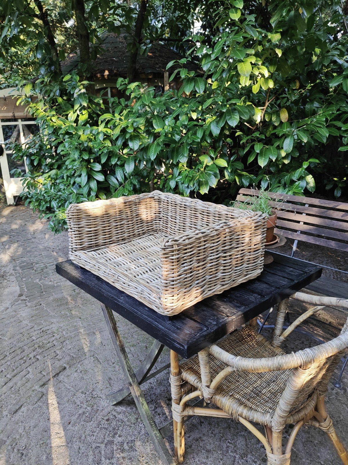 Hele mooie rieten hondenmand, Ophalen, Gebruikt, Riet