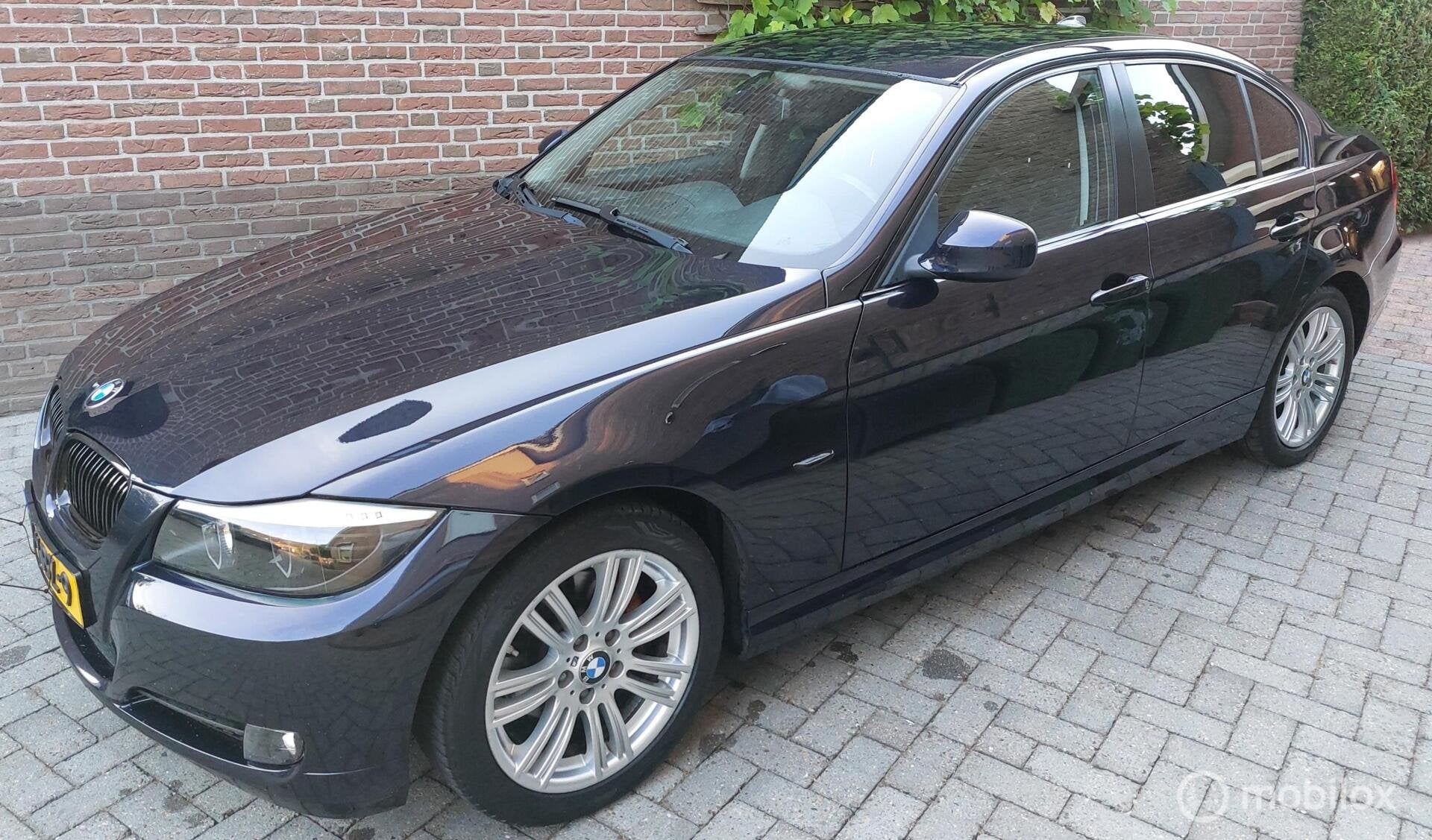 BMW 3-serie 316i Business Line Style 2009(nieuwe injectoren), Auto's, Parkeersensor, Gebruikt, 1599 cc, 4 cilinders