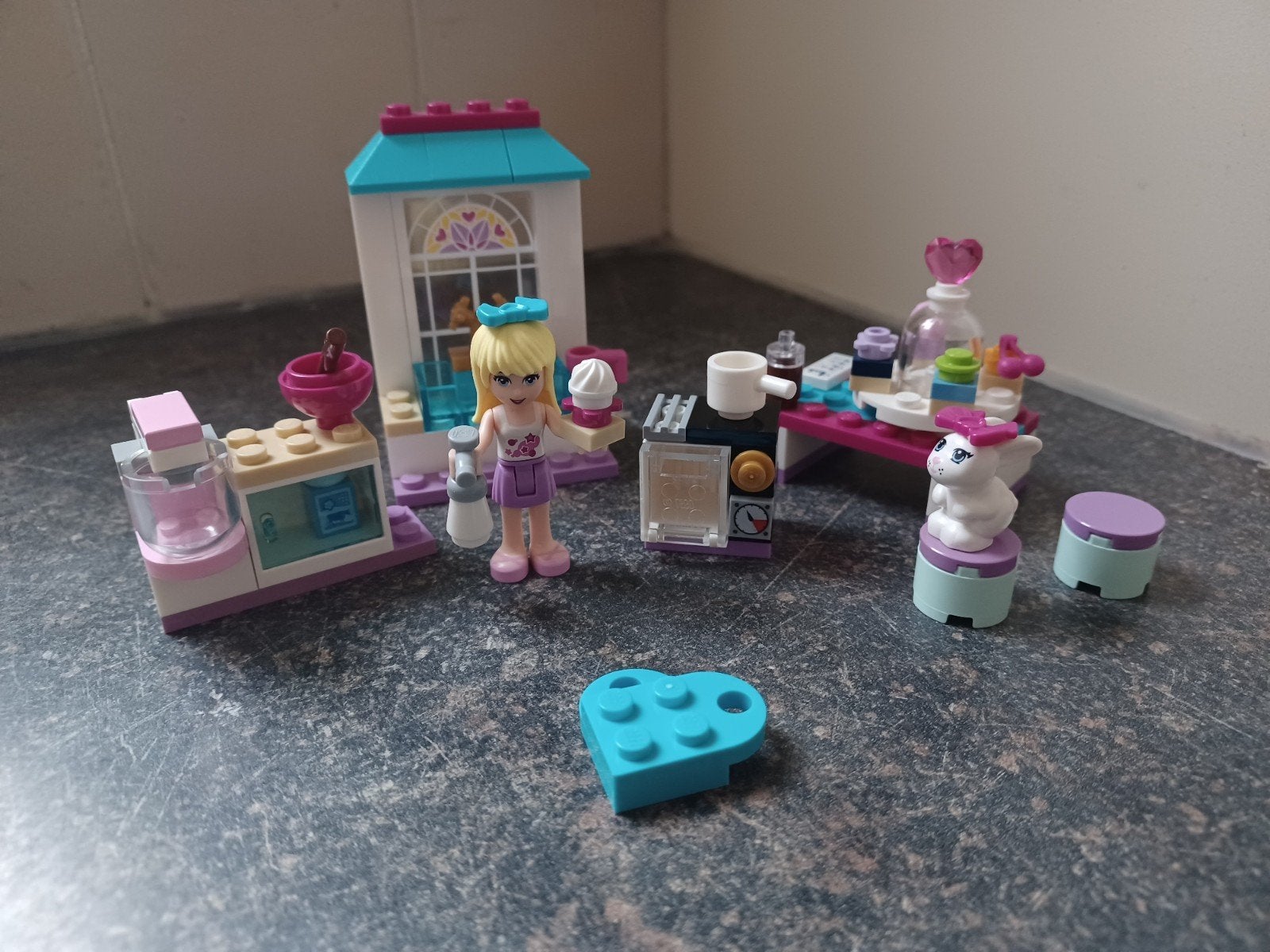 Lego friends 41308 Stephanie's vriendschapstaartjes, Compleet, Lego, Friends, Ophalen of Verzenden