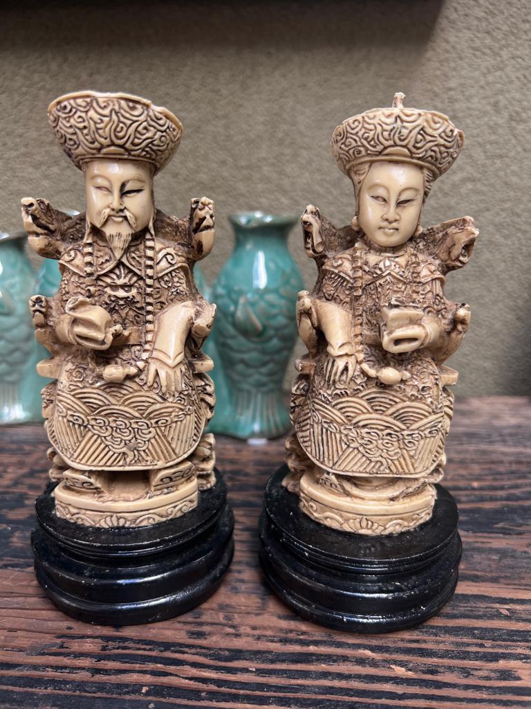 Chinese keizer keizerin resin beelden vintage chinees 15,5cm, Ophalen of Verzenden, Gebruikt, Mens