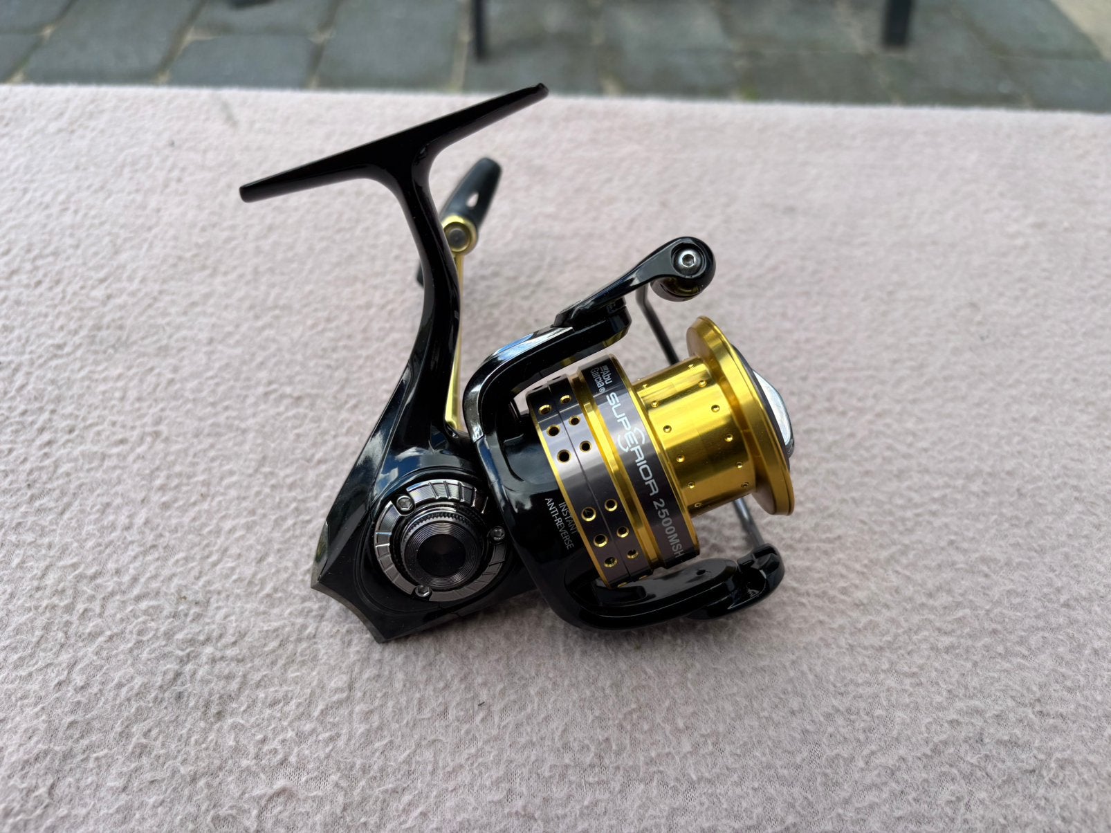 Nieuwe abu garcia superior 2500 msh molen / spinmolen, Watersport en Boten, Ophalen of Verzenden, Nieuw, Molen