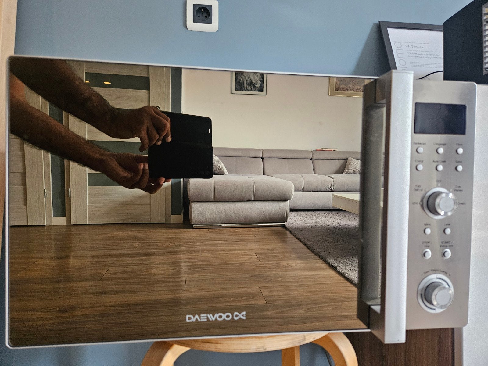 Daewoo Magnetron Oven with multiple functions., Witgoed en Apparatuur, Magnetrons, Ophalen, Zo goed als nieuw