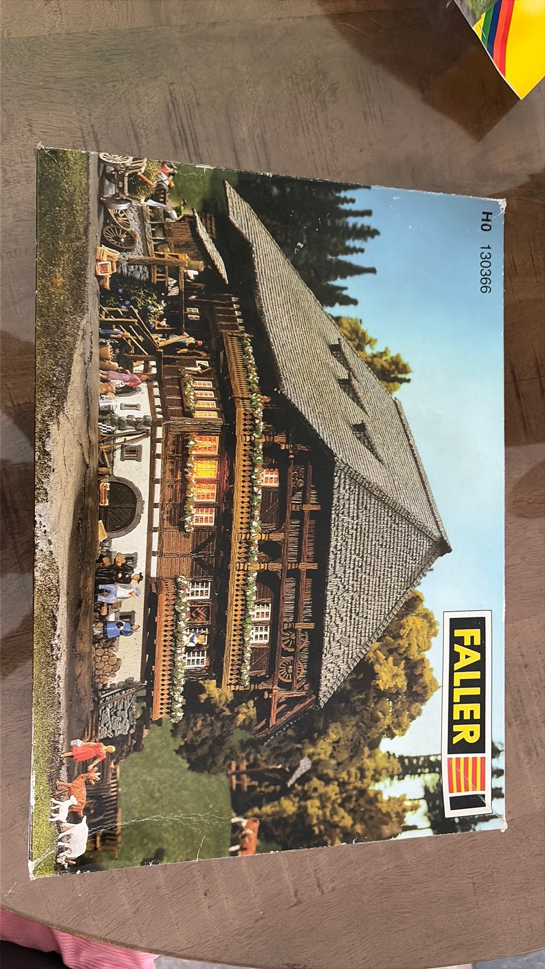 Faller HO 130366 Zwart Woud Huisje Modelbouw, Ophalen of Verzenden, Nieuw, 1:50 of kleiner, Diorama