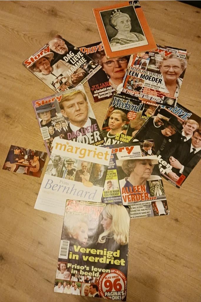 Libelle 1962 + diverse bijlages overlijden oranjes, Verzamelen, Tijdschriften, Kranten en Knipsels, Ophalen of Verzenden, 1980 tot heden