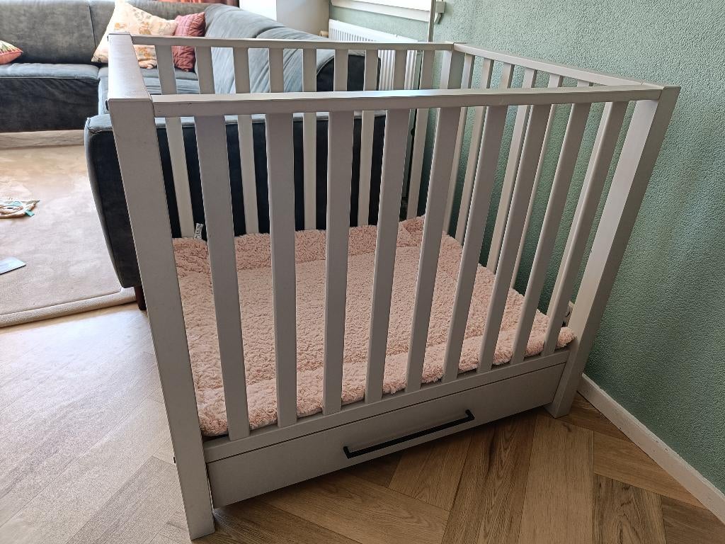Box met lade oatmeal, Kinderen en Baby's, Boxen, Ophalen, Zo goed als nieuw, Rechthoekig, In hoogte verstelbaar