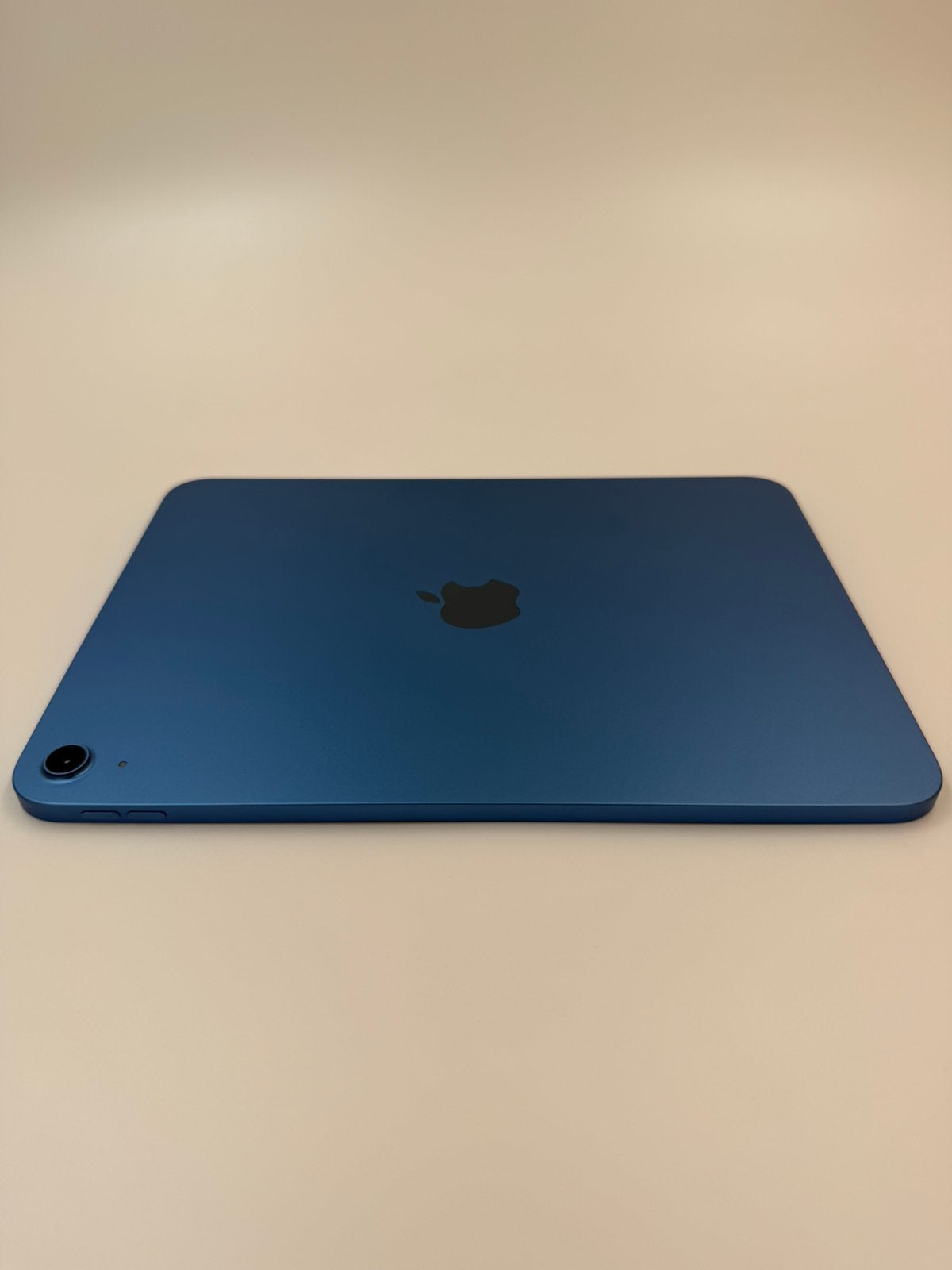 Apple iPad A16 128GB Z.G.A.N, Ophalen of Verzenden, 13 inch, Trolleytas