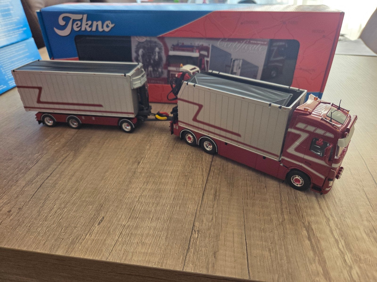Tekno Volvo G.J. van Leeuwen, Ophalen of Verzenden, Zo goed als nieuw, Bus of Vrachtwagen