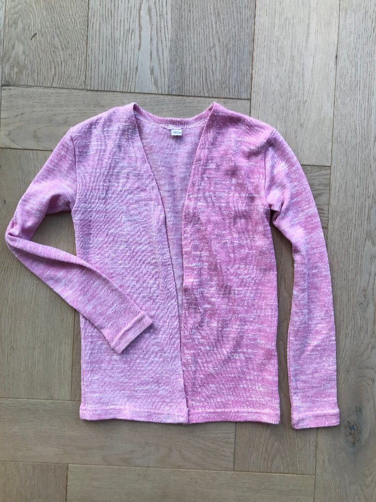 Leuk lichtroze gemeleerd vestje/bolero maat 110/116, Ophalen of Verzenden, Gebruikt, Meisje, Trui of Vest